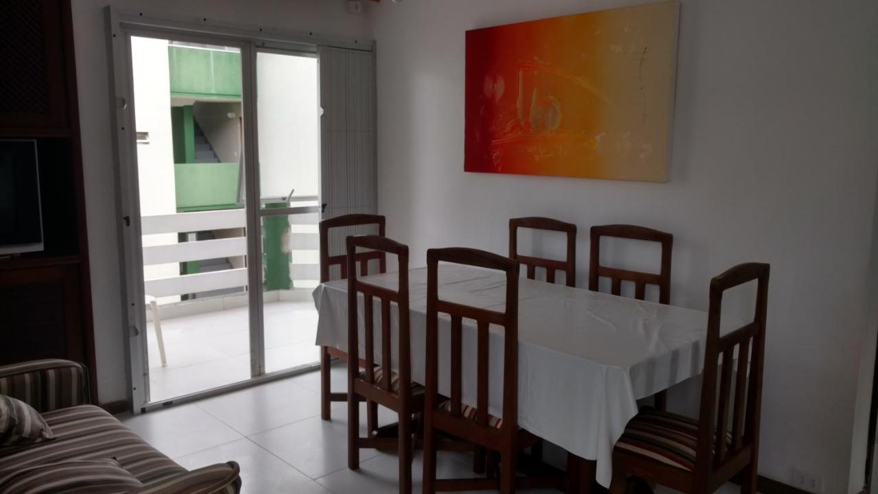 Apto Espetacular A 50 M Do Mar Em Condominio Com Piscinas Maravilhosas 瓜拉图巴 外观 照片