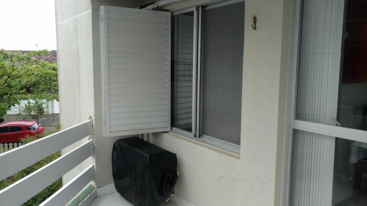 Apto Espetacular A 50 M Do Mar Em Condominio Com Piscinas Maravilhosas 瓜拉图巴 外观 照片
