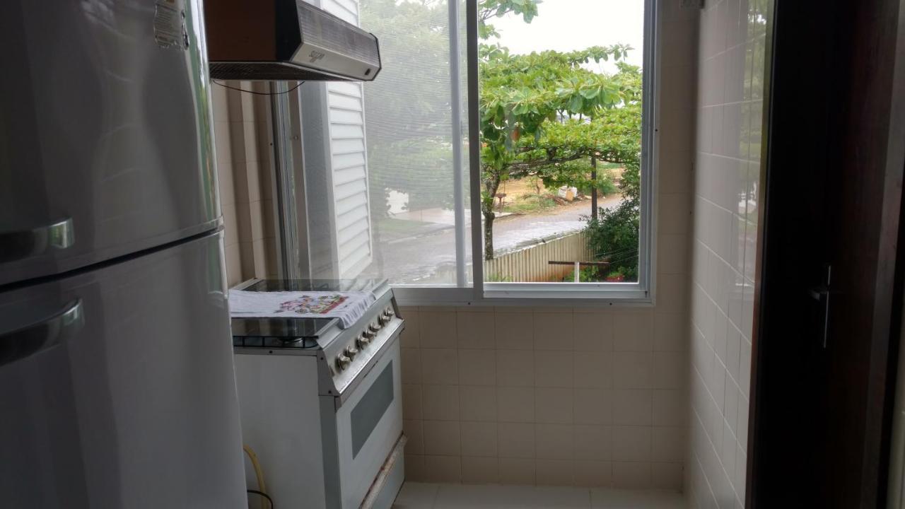 Apto Espetacular A 50 M Do Mar Em Condominio Com Piscinas Maravilhosas 瓜拉图巴 外观 照片