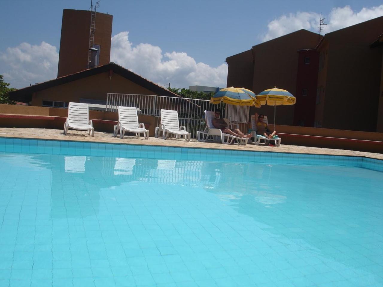 Apto Espetacular A 50 M Do Mar Em Condominio Com Piscinas Maravilhosas 瓜拉图巴 外观 照片